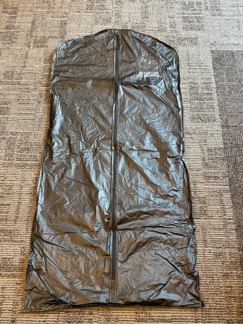 Bergdorf Goodman Black Garment Bag with Zipper